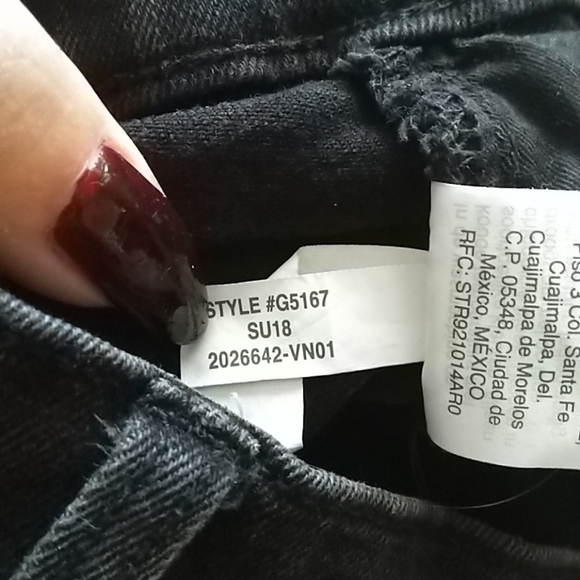 Madewell High-Rise Denim Boyshorts in Faded Black: - Picture 6 of 7